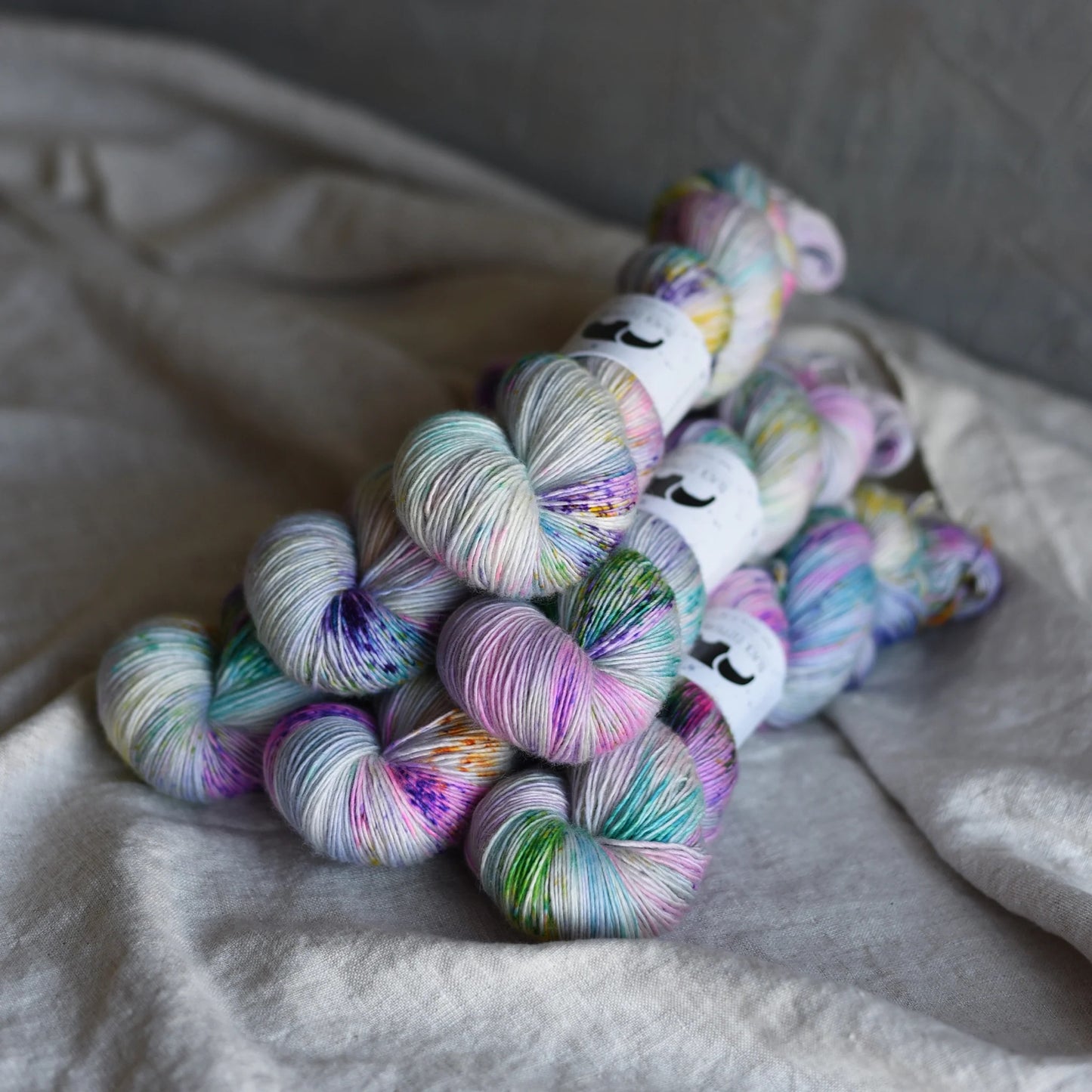 Black Elephant Pure Sock Hand dyed 100g