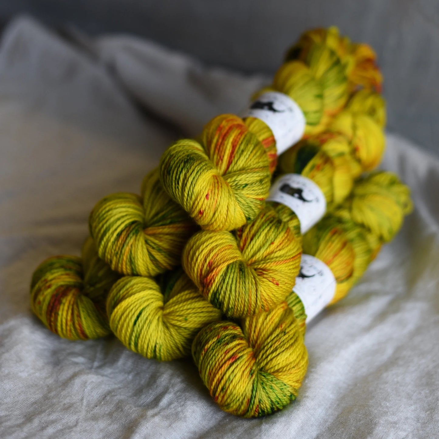 Black Elephant Pure Sock Hand dyed 100g